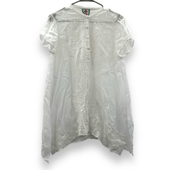 Johnny Was White Silky‎ Embroidered 1/4 Button Short Sleeve Tunic Top Sz XS - Picture 1 of 9